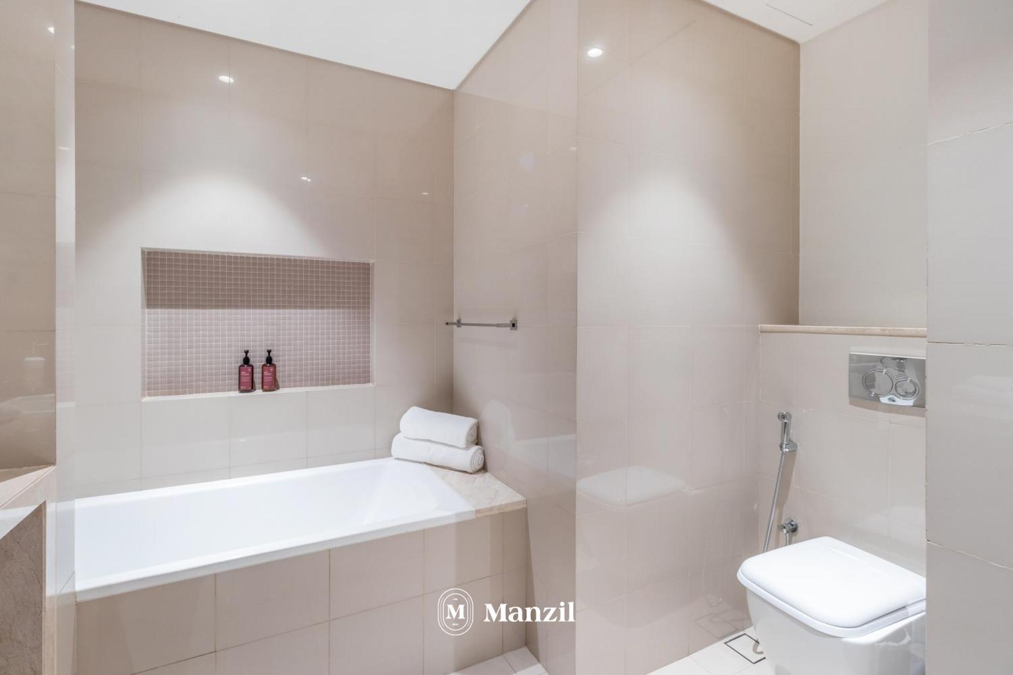Manzil - 3br In Boulevard Point Connected To Mall With Incredible View Of Burj Khalifa Dubai